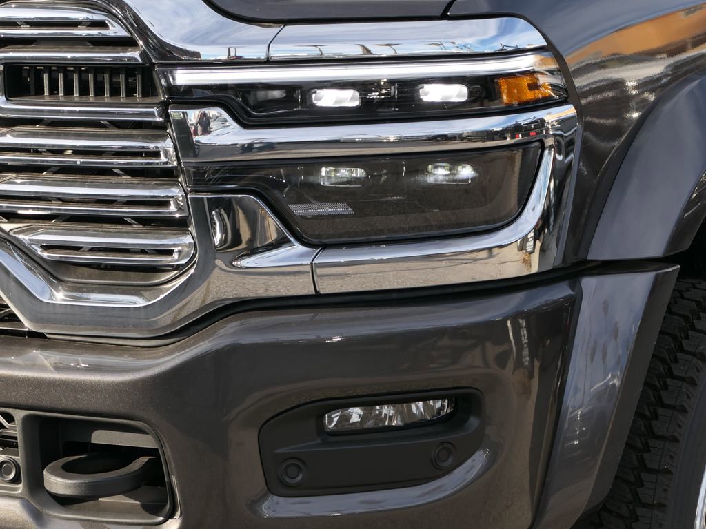 New 2026 RAM 5500 Tradesman w/ Laramie Trim Package image 7