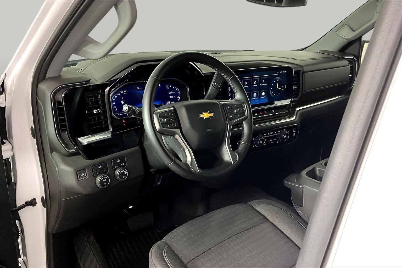 Certified 2023 Chevrolet Silverado 1500 LT AWD/4WD image 17