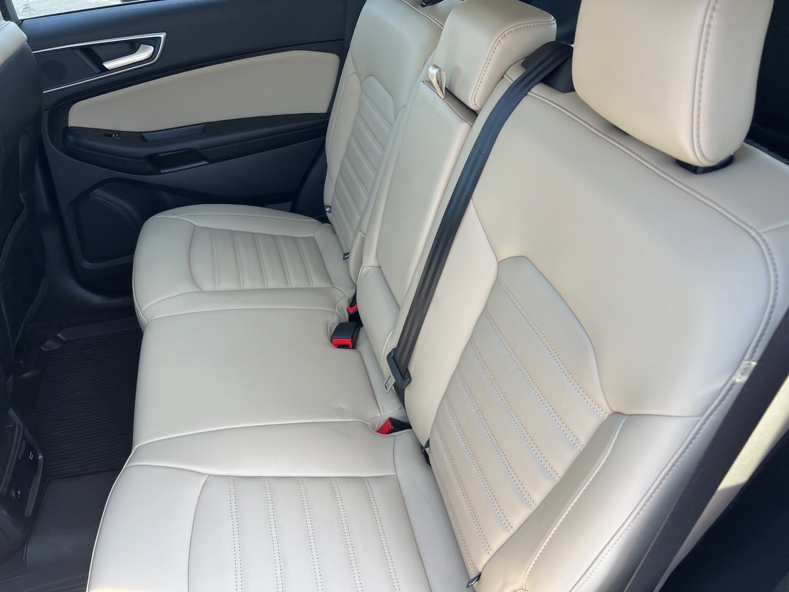 Used 2023 Ford Edge SEL w/ Convenience Package image 15