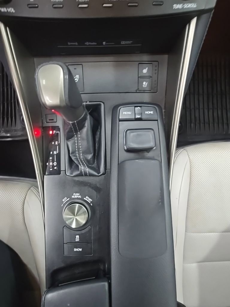 Used 2015 Lexus IS 250 AWD w/ Navigation System Package image 27