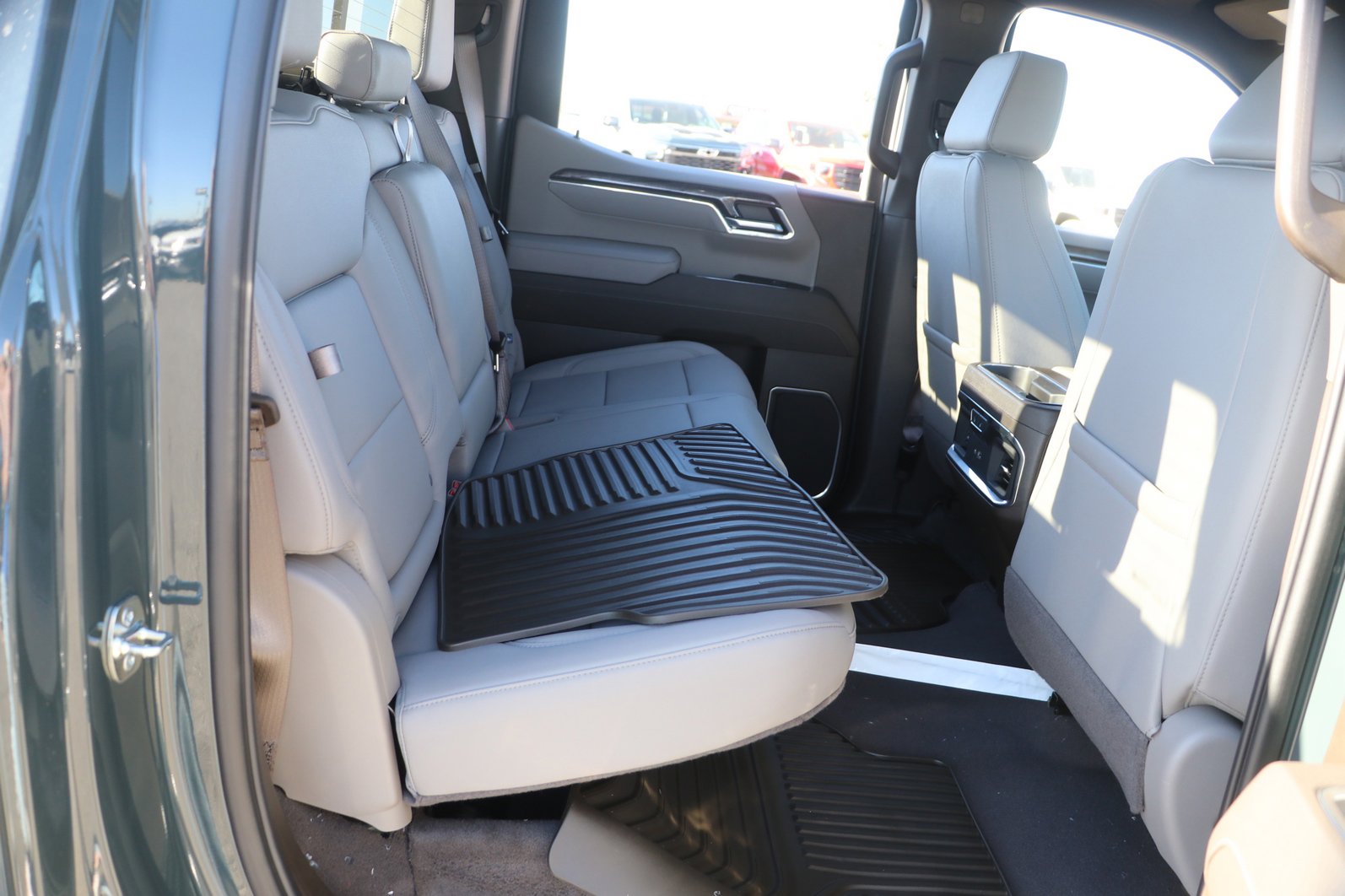 New 2026 Chevrolet Silverado 1500 LTZ w/ LTZ Convenience Package II image 30