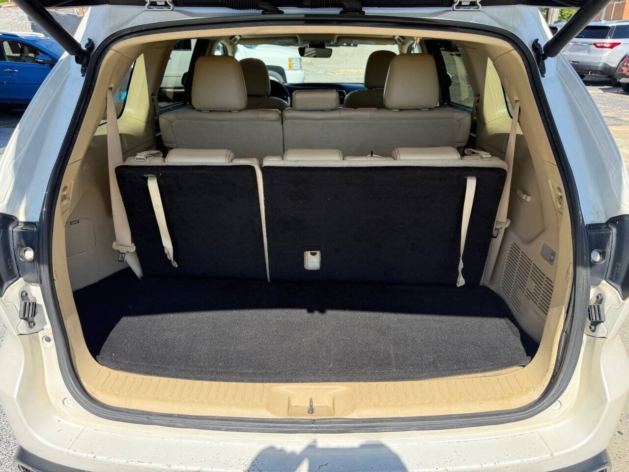 Used 2017 Toyota Highlander Limited FWD image 14