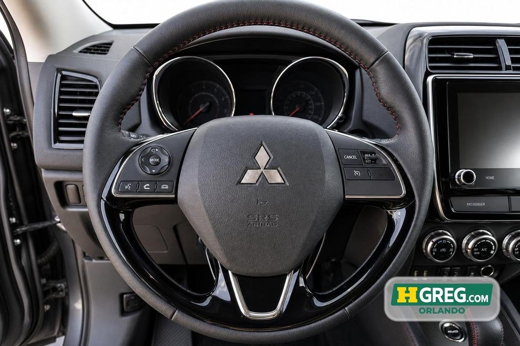 Used 2026 Mitsubishi Outlander Sport AWD image 13