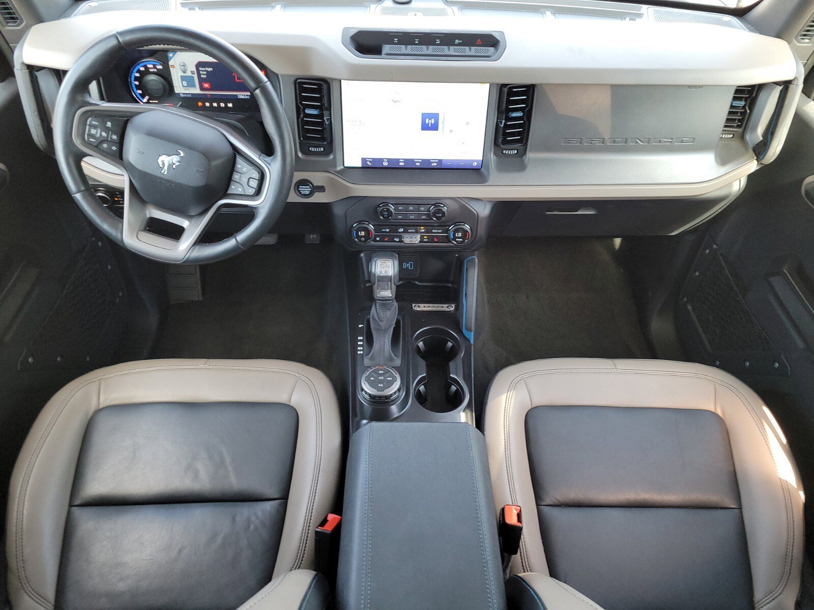 Used 2024 Ford Bronco Wildtrak image 13