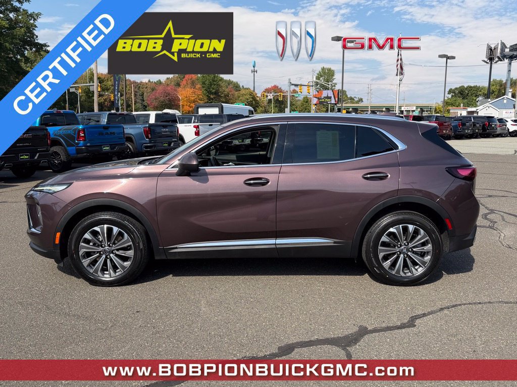 Certified 2024 Buick Envision Preferred AWD/4WD image 3
