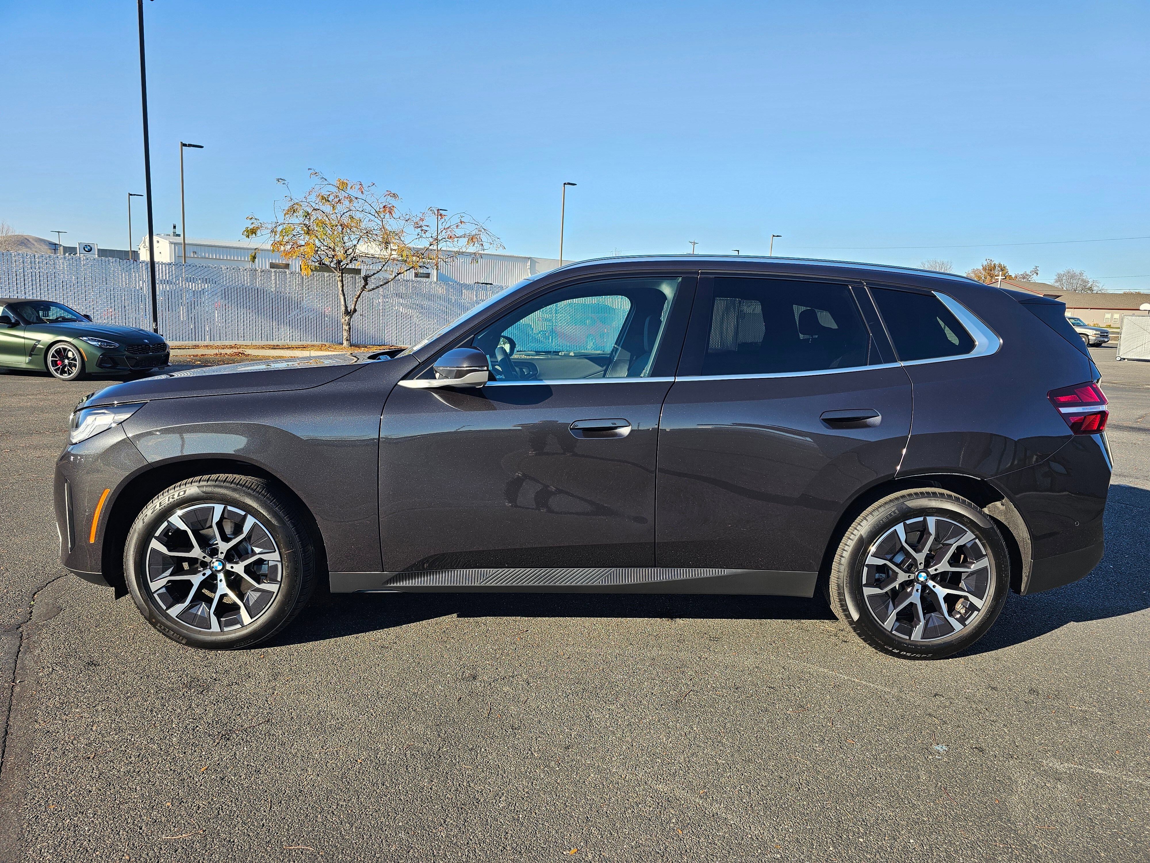 Used 2025 BMW X3 xDrive30i w/ Convenience Package image 3