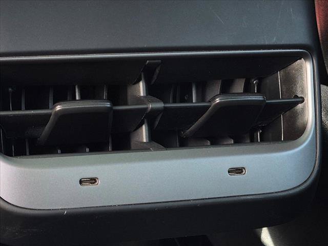 Used 2020 Tesla Model 3 Standard Range Plus RWD image 16