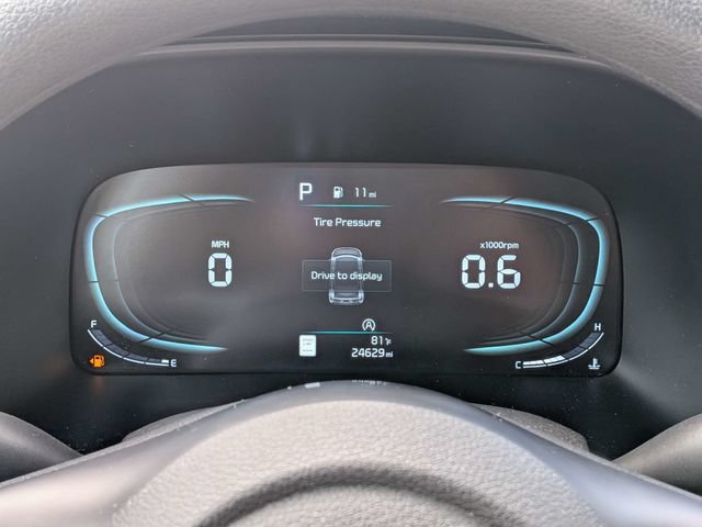 Used 2025 Kia Soul LX FWD image 32