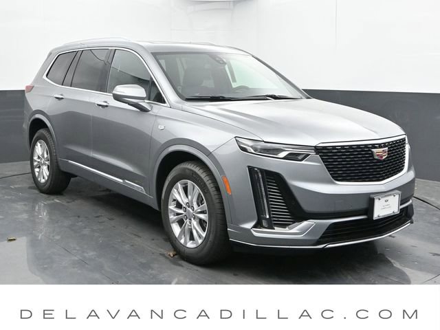 New 2025 Cadillac XT6 Luxury image 1