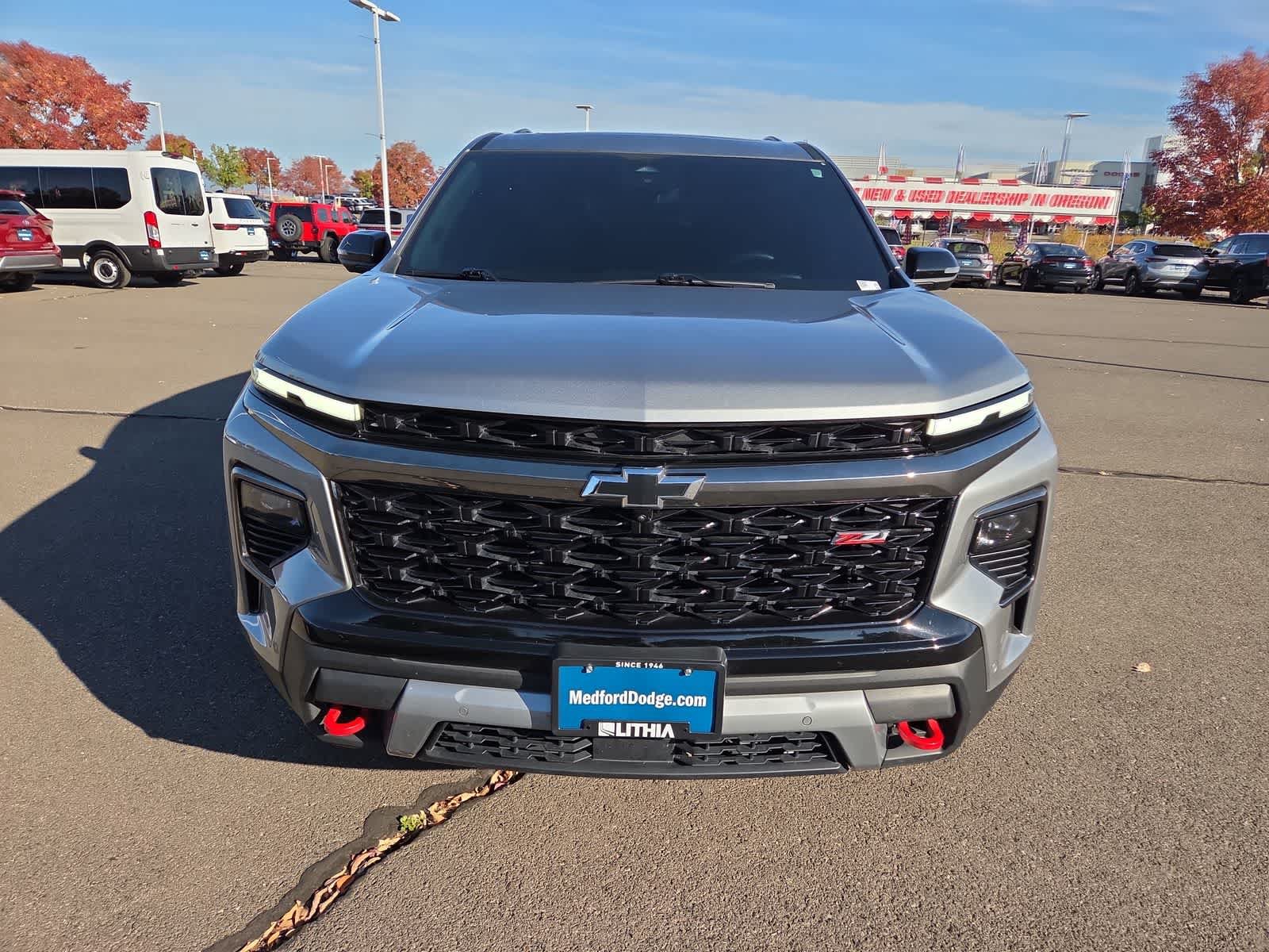 Used 2026 Chevrolet Traverse Z71 w/ Enhanced Driving Package AWD/4WD image 14
