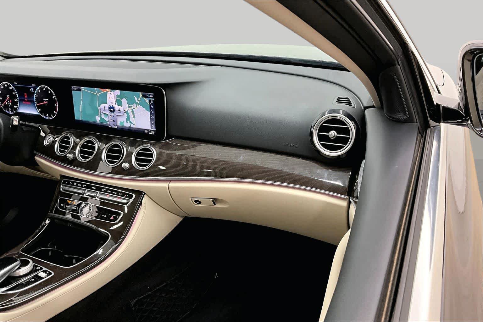 Used 2020 Mercedes-Benz E 350 Sedan image 18