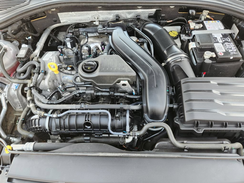 Used 2024 Volkswagen Jetta SE FWD image 34