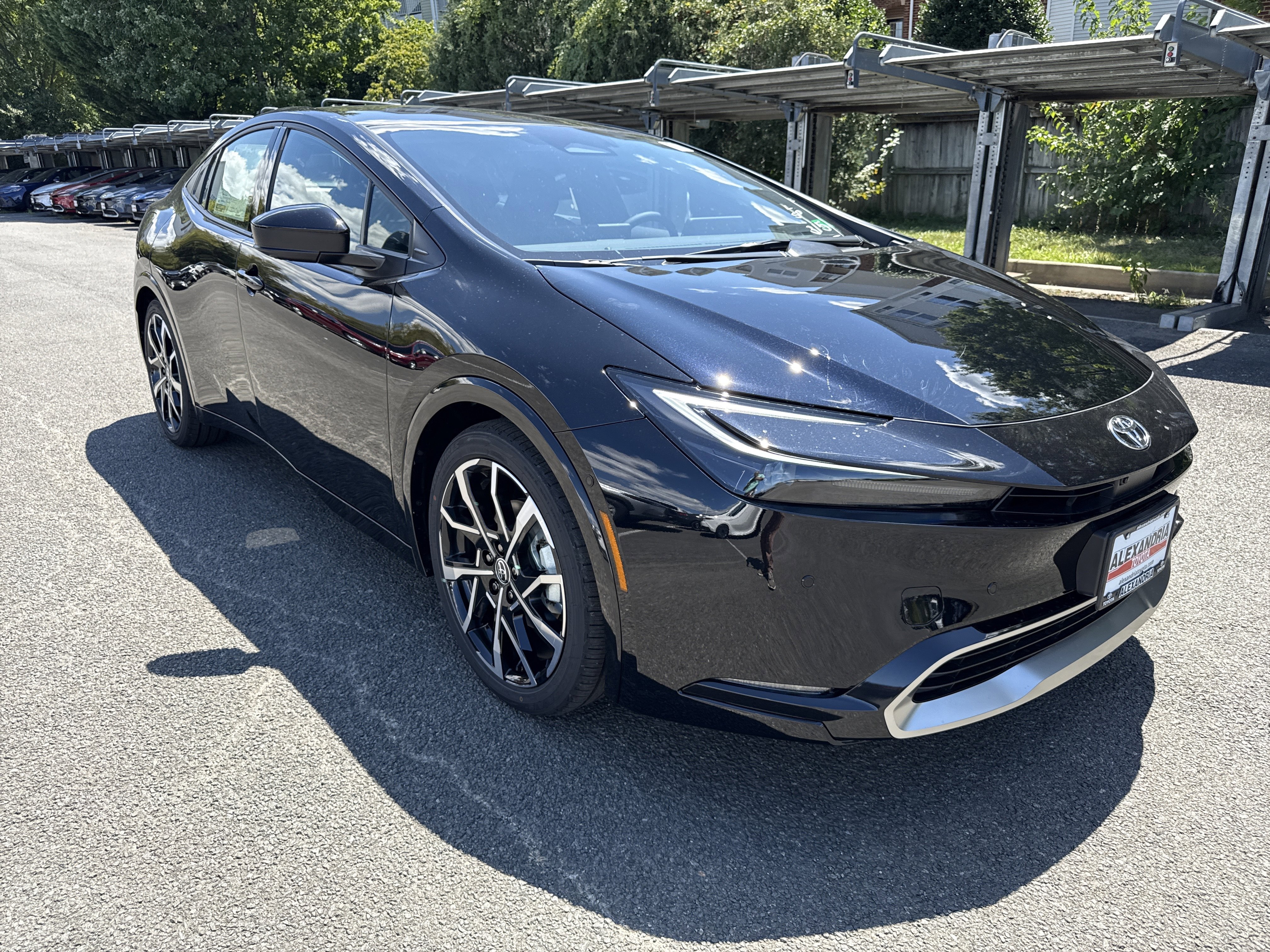 New 2026 Toyota Prius Plug-In Hybrid image 3
