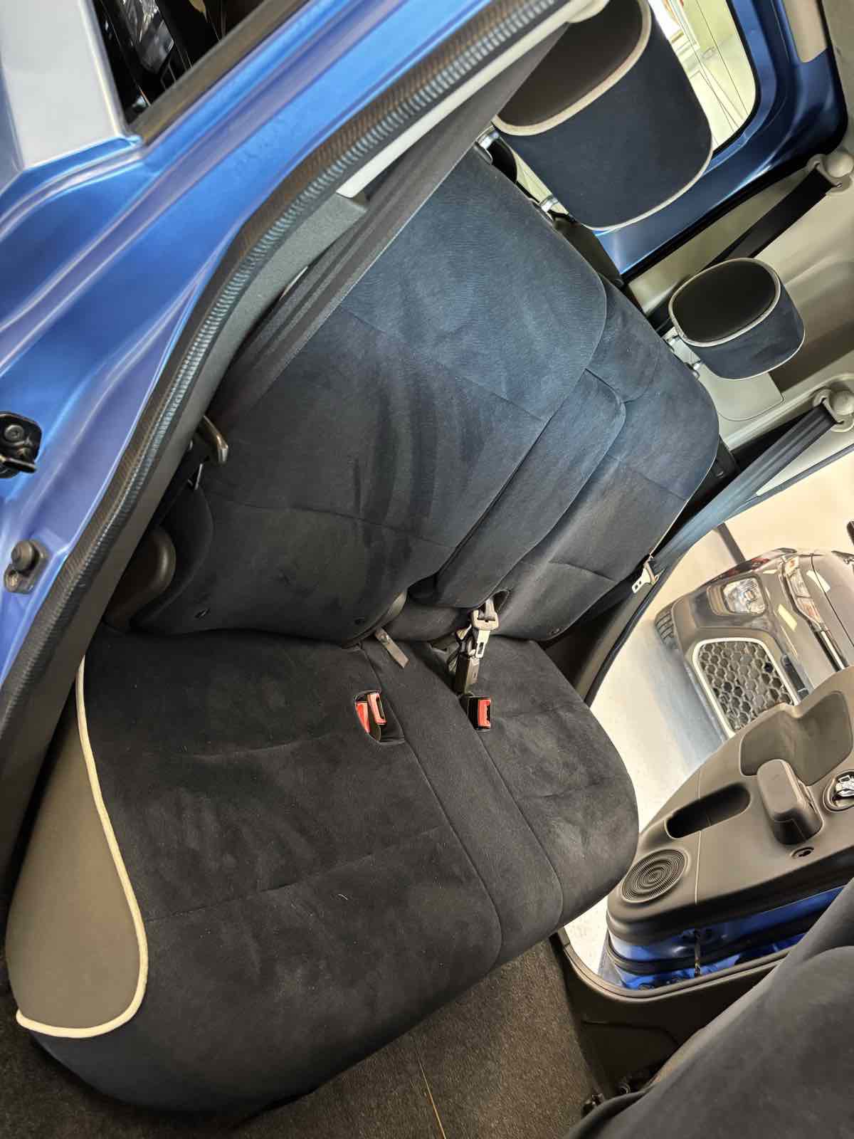 Used 2012 Nissan Cube 1.8 S w/ Indigo Limited Edition Pkg image 22