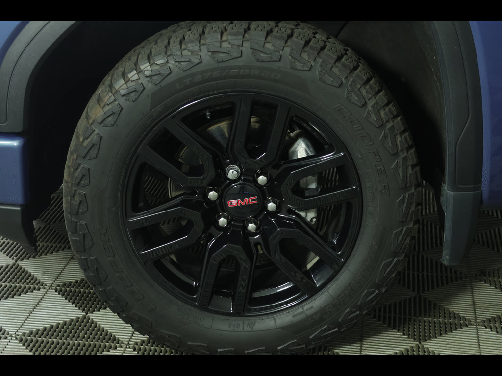 Used 2024 GMC Sierra 1500 Elevation AWD/4WD image 16