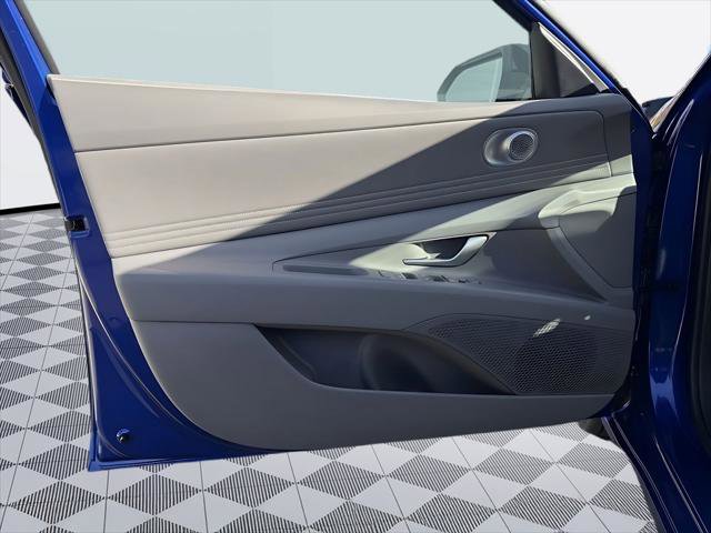 New 2026 Hyundai Elantra Sport w/ Cargo Package image 11