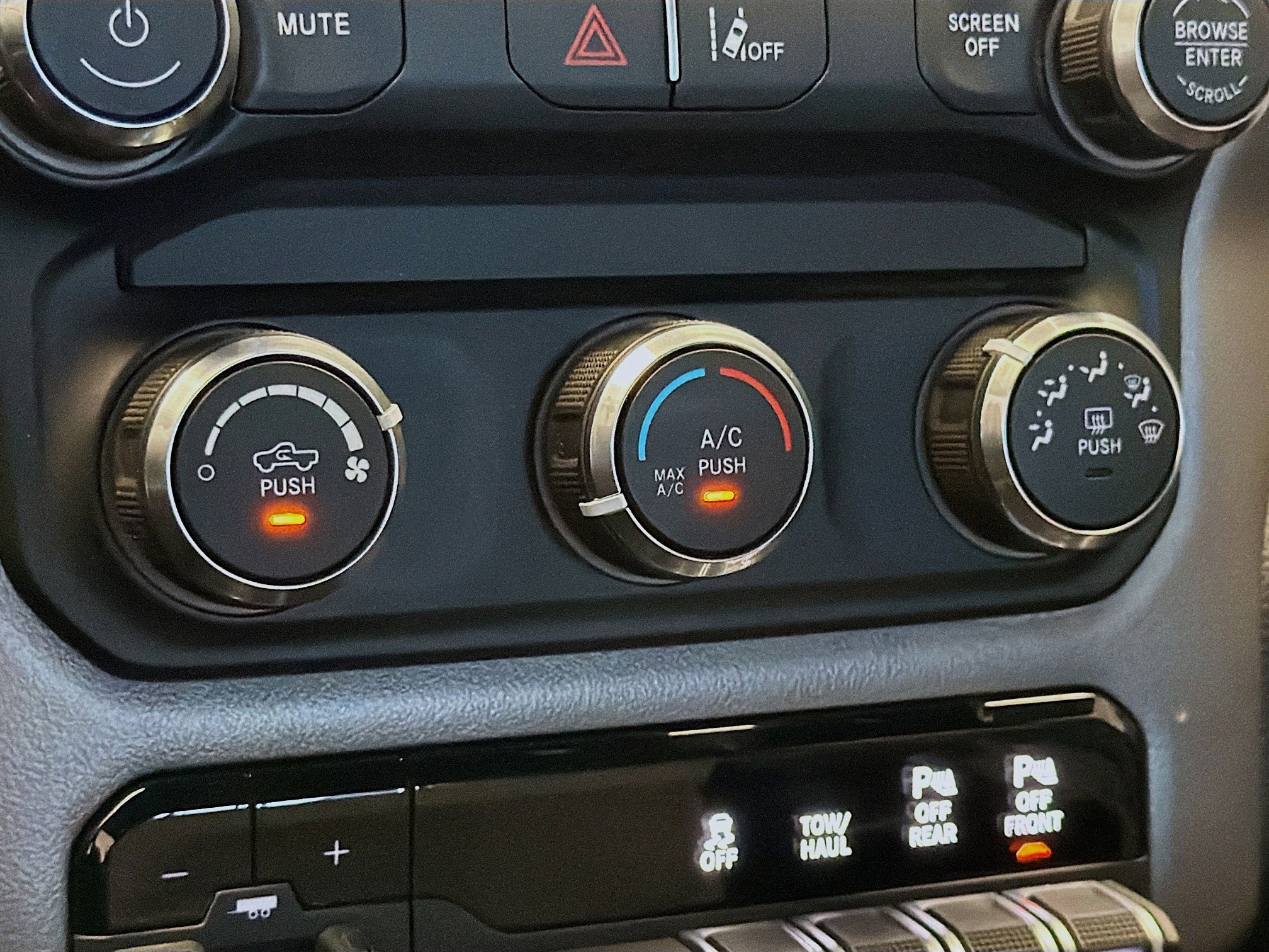 Used 2022 RAM 1500 Big Horn image 10