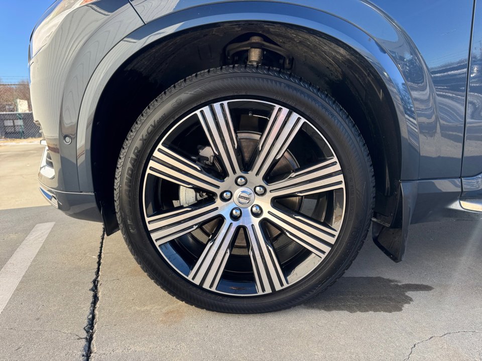 Used 2024 Volvo XC90 B6 Ultimate w/ Protection Package Premier image 31