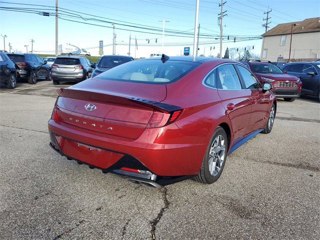 Used 2023 Hyundai Sonata SEL w/ Convenience Package image 4