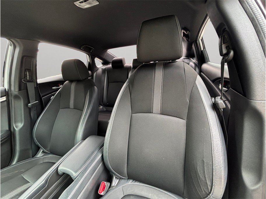 Used 2020 Honda Civic Sport image 17