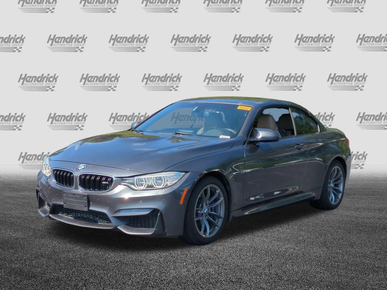 Used 2015 BMW M4 Convertible RWD image 5