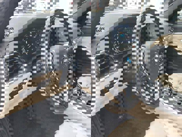 Used 2022 BMW 330i xDrive Sedan image 14