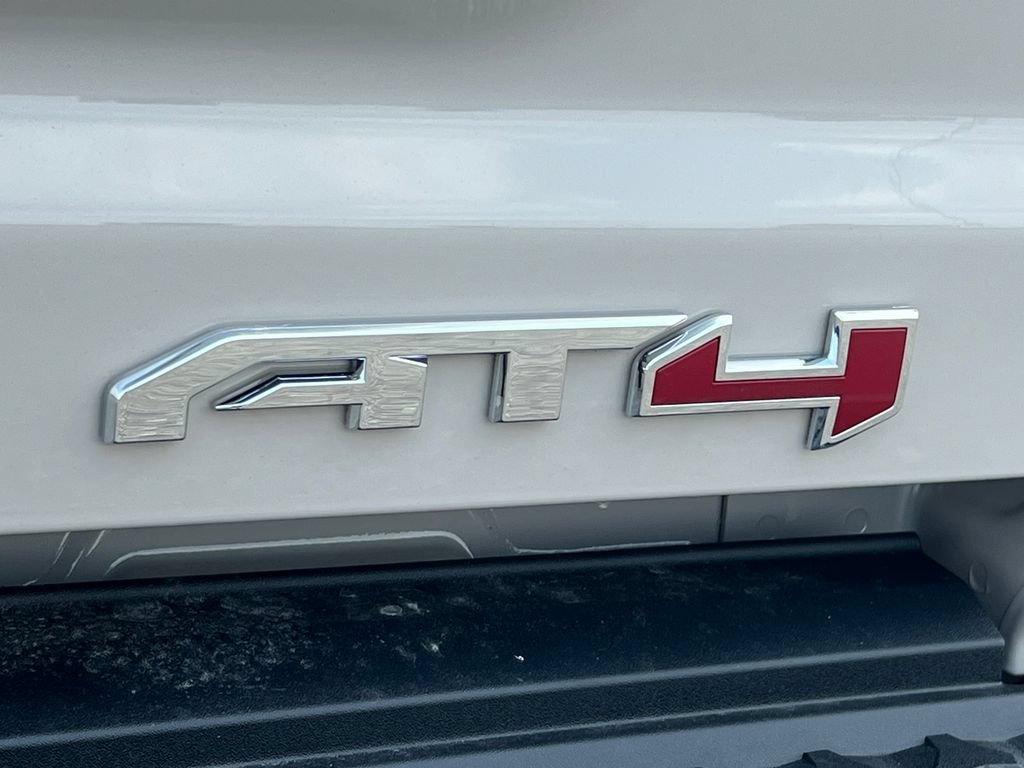 New 2026 GMC Canyon AT4 w/ Technology Plus Package AWD/4WD image 12