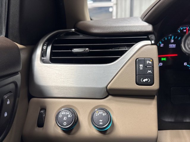 Used 2020 GMC Yukon XL SLT image 10