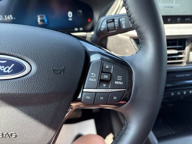 Used 2025 Ford Escape Platinum AWD/4WD image 12