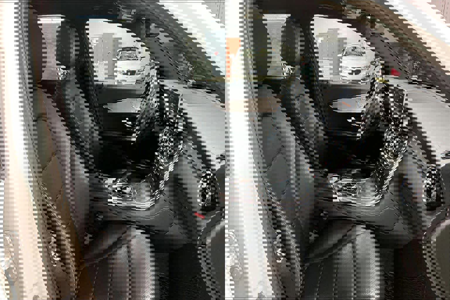 Used 2019 Mercedes-Benz GLC 300 4MATIC image 10