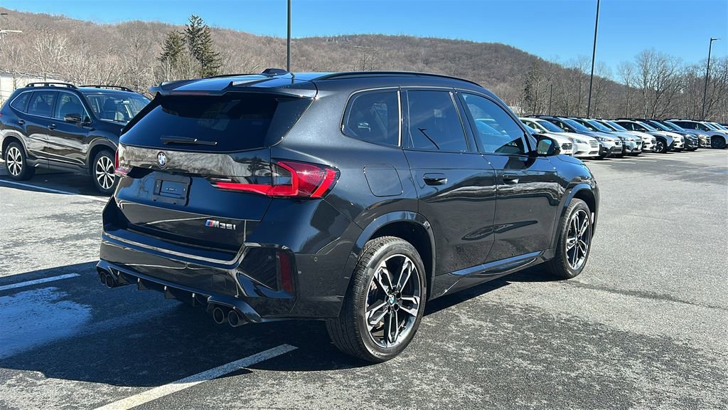 Used 2024 BMW X1 M35i w/ Premium Package image 5