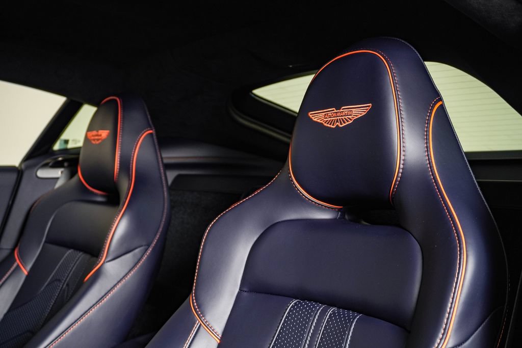 Used 2026 Aston Martin V8 Vantage Coupe RWD image 21
