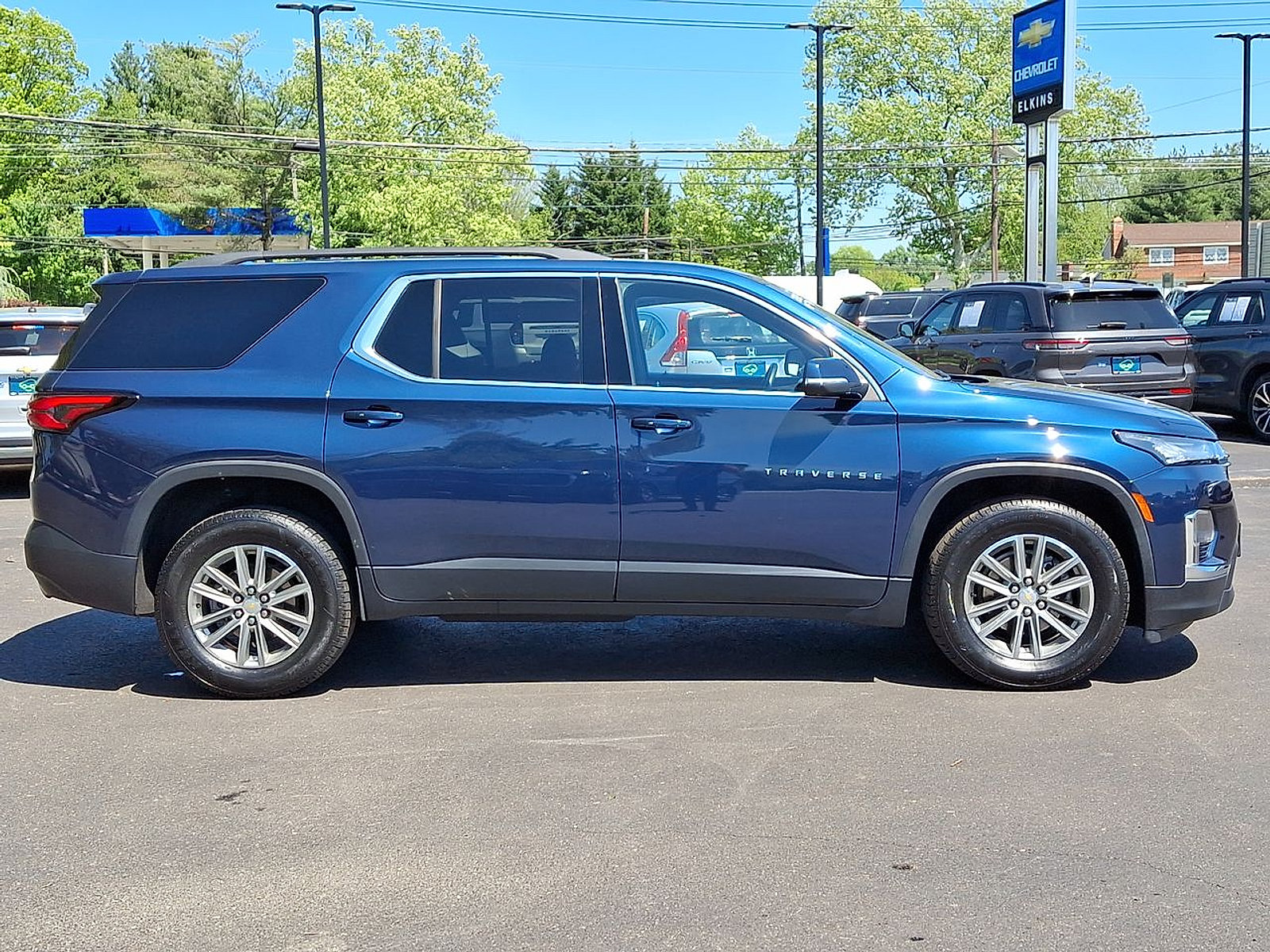 Certified 2023 Chevrolet Traverse LT FWD image 26