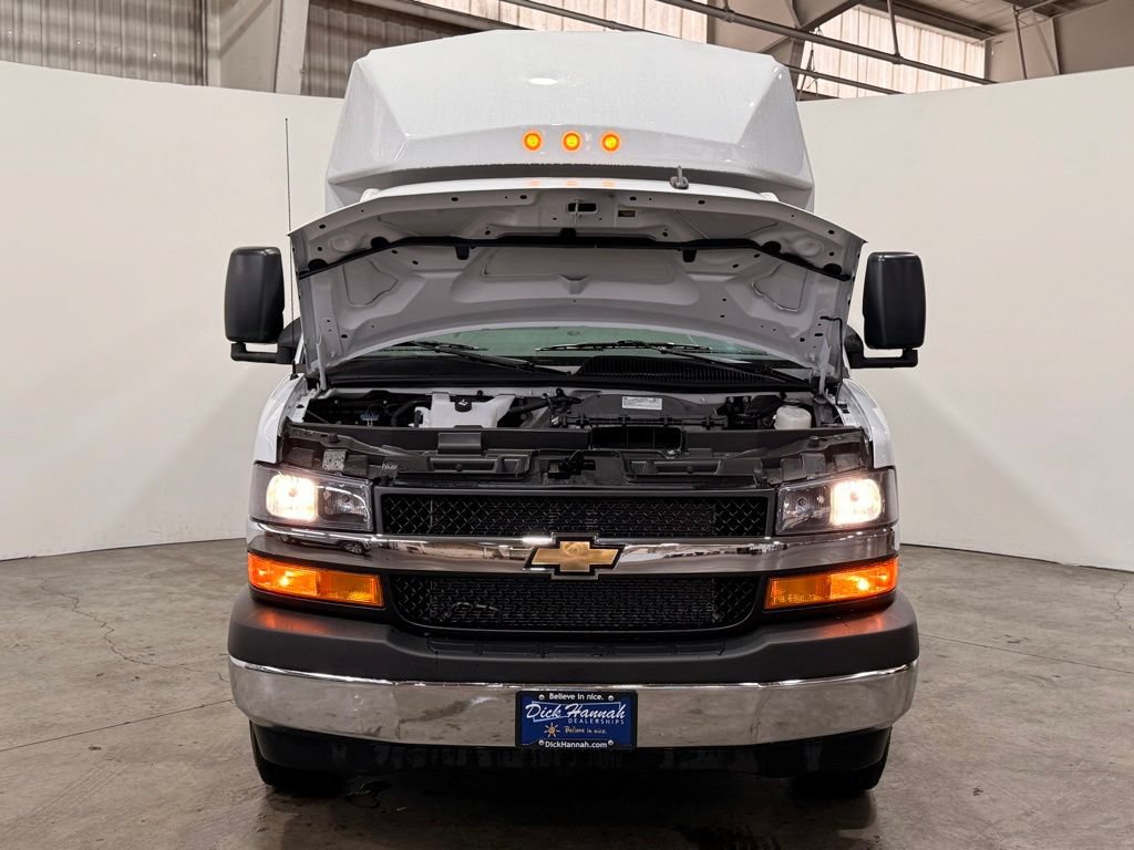 New 2025 Chevrolet Express 3500 w/ Power Convenience Package RWD image 5