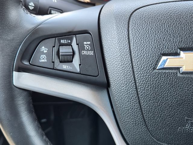Used 2017 Chevrolet Trax Premier w/ Driver Confidence II Package FWD image 33