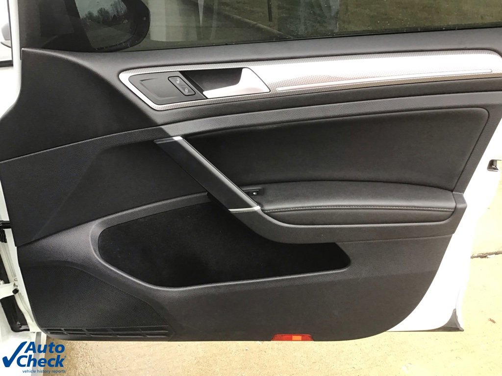 Used 2019 Volkswagen Golf Alltrack image 19