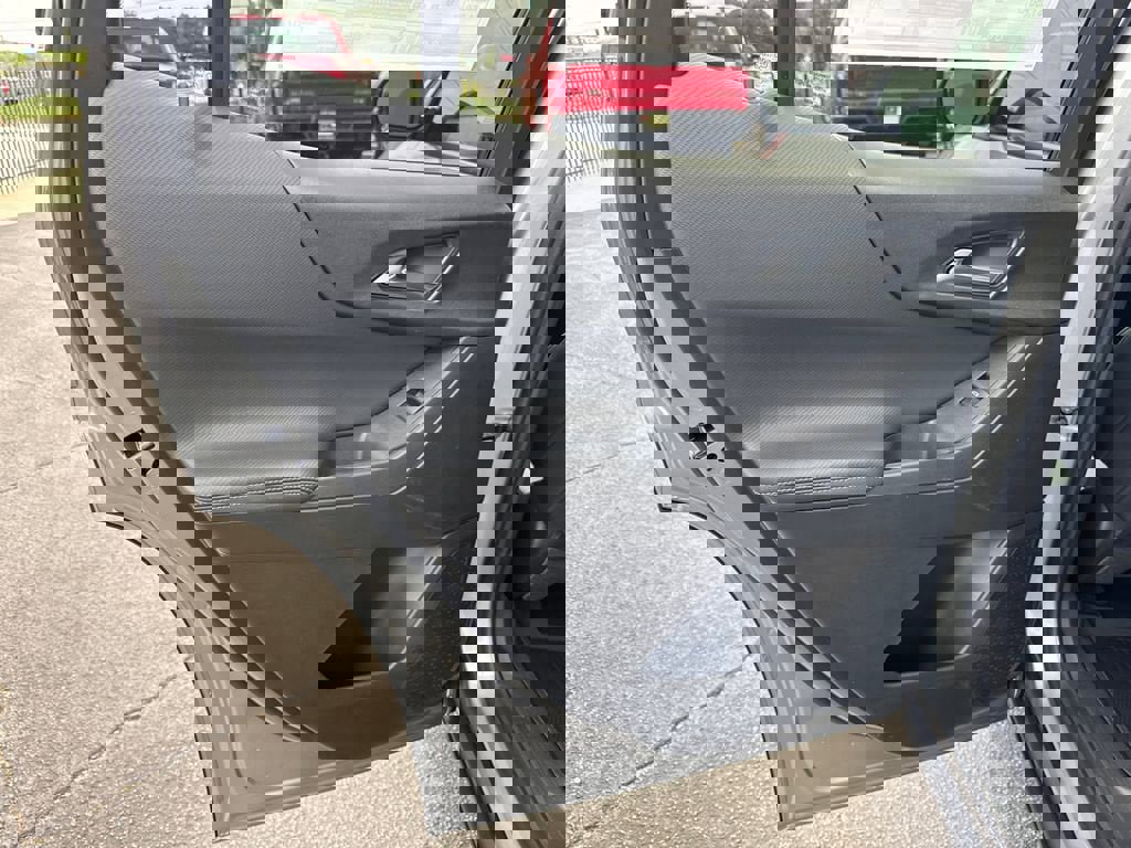 New 2026 Chevrolet Equinox LT image 23