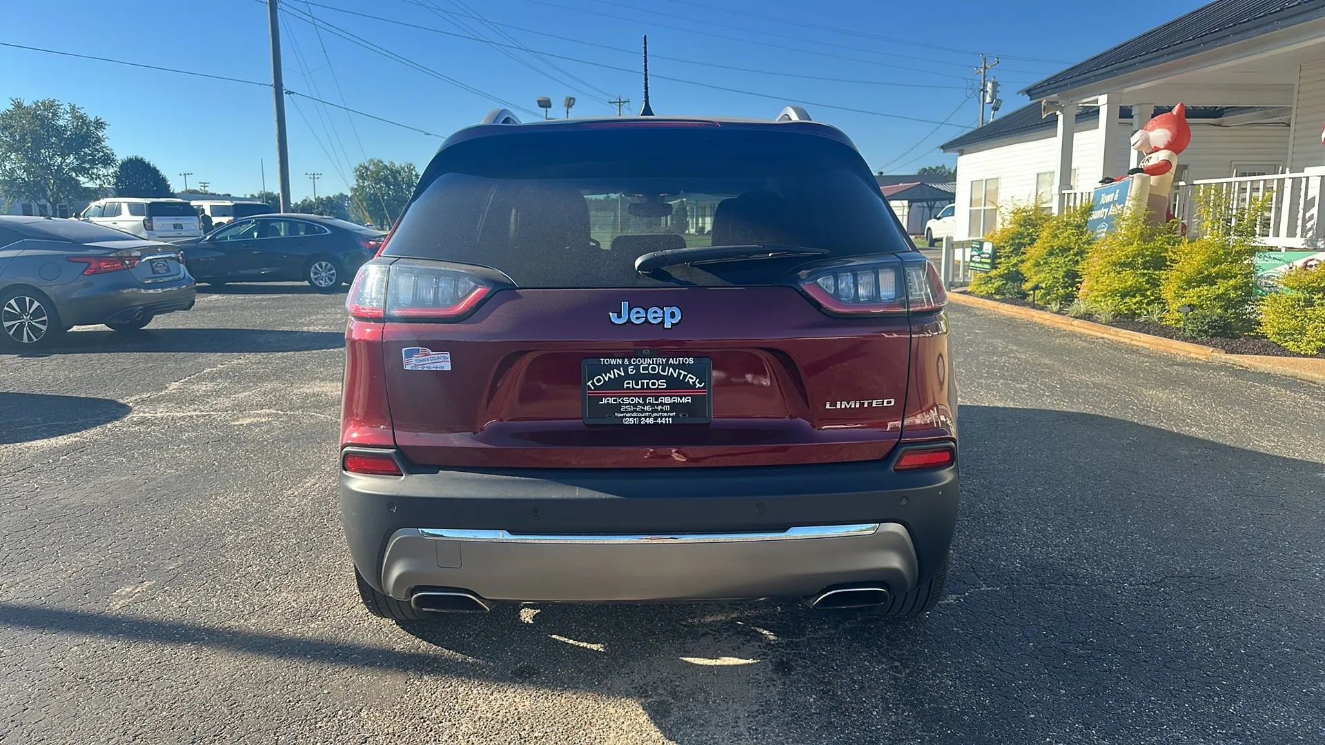 Used 2019 Jeep Cherokee Limited FWD image 6