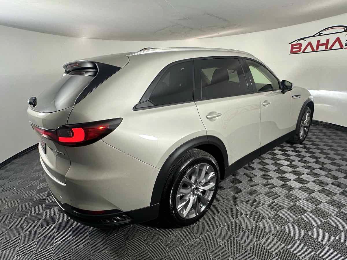 Used 2026 MAZDA CX-90 3.3 Turbo w/ Preferred Package AWD/4WD image 9