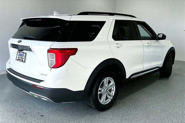Used 2021 Ford Explorer XLT w/ Equipment Group 202A image 5