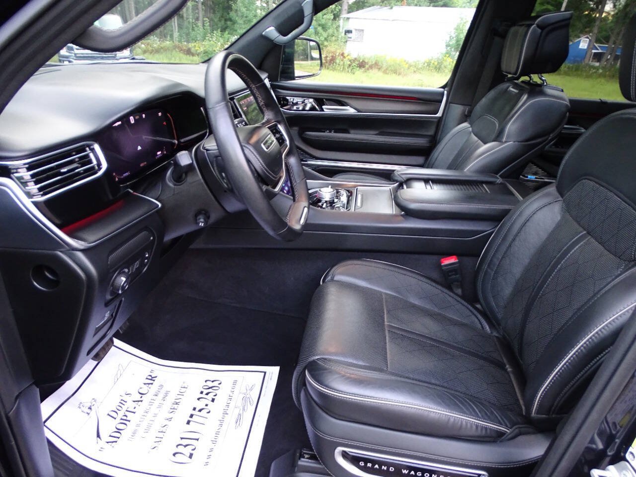 Used 2024 Jeep Grand Wagoneer L 4WD Series II Obsidian w/ Quick Order Packagew 28T image 17