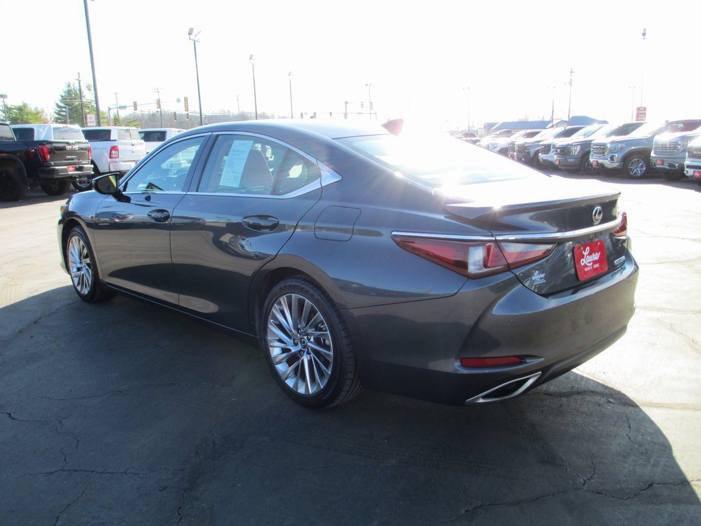 Used 2023 Lexus ES 350 Ultra Luxury image 7