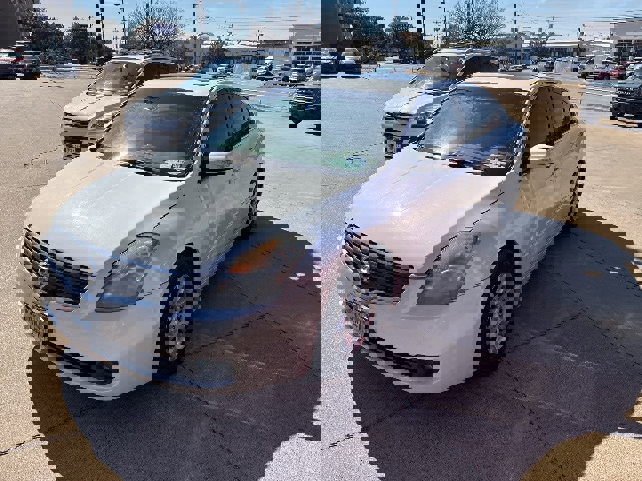 Used 2009 Nissan Altima 3.5 SL image 1