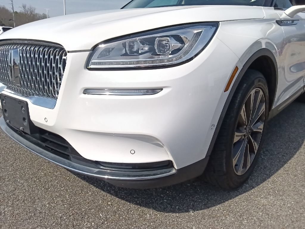 Used 2021 Lincoln Corsair Reserve w/ Equipment Group 201A image 9