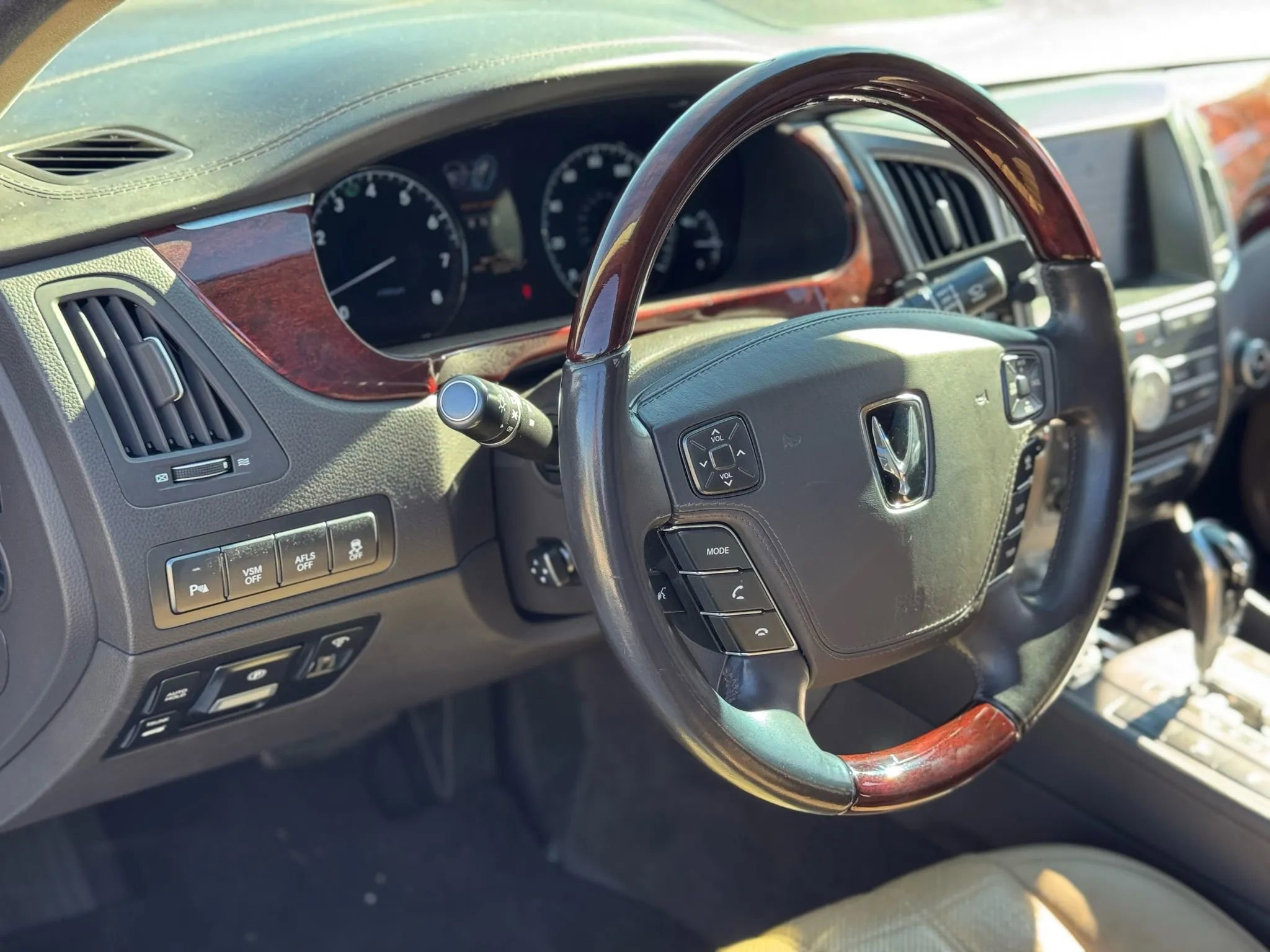 Used 2011 Hyundai Equus Ultimate image 20