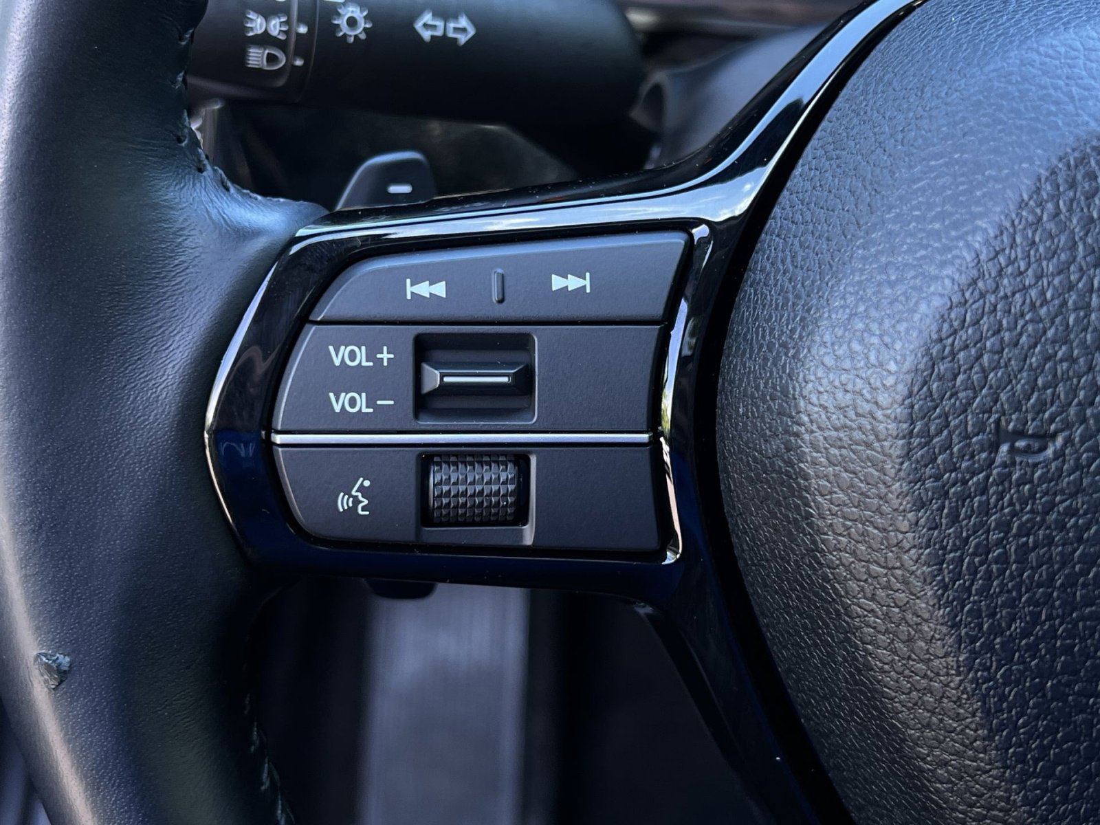 Used 2024 Honda Accord Touring image 37