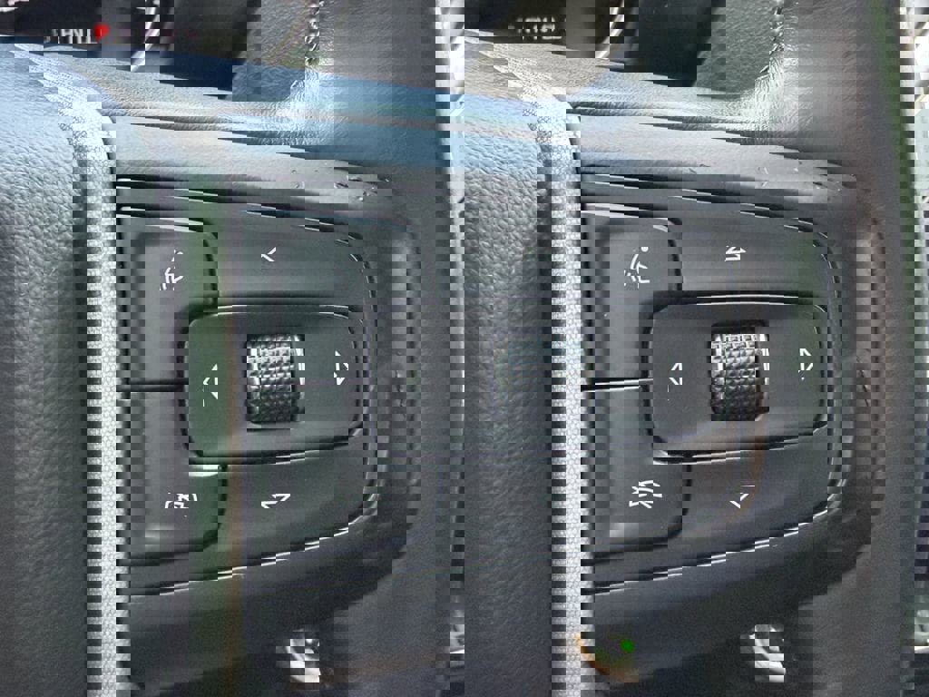 Used 2021 GMC Sierra 1500 Elevation image 28