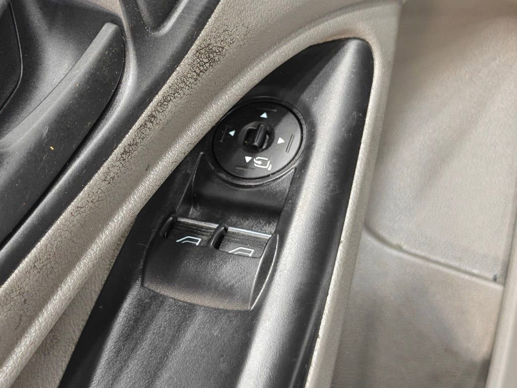 Used 2022 Ford Transit Connect XL FWD image 46