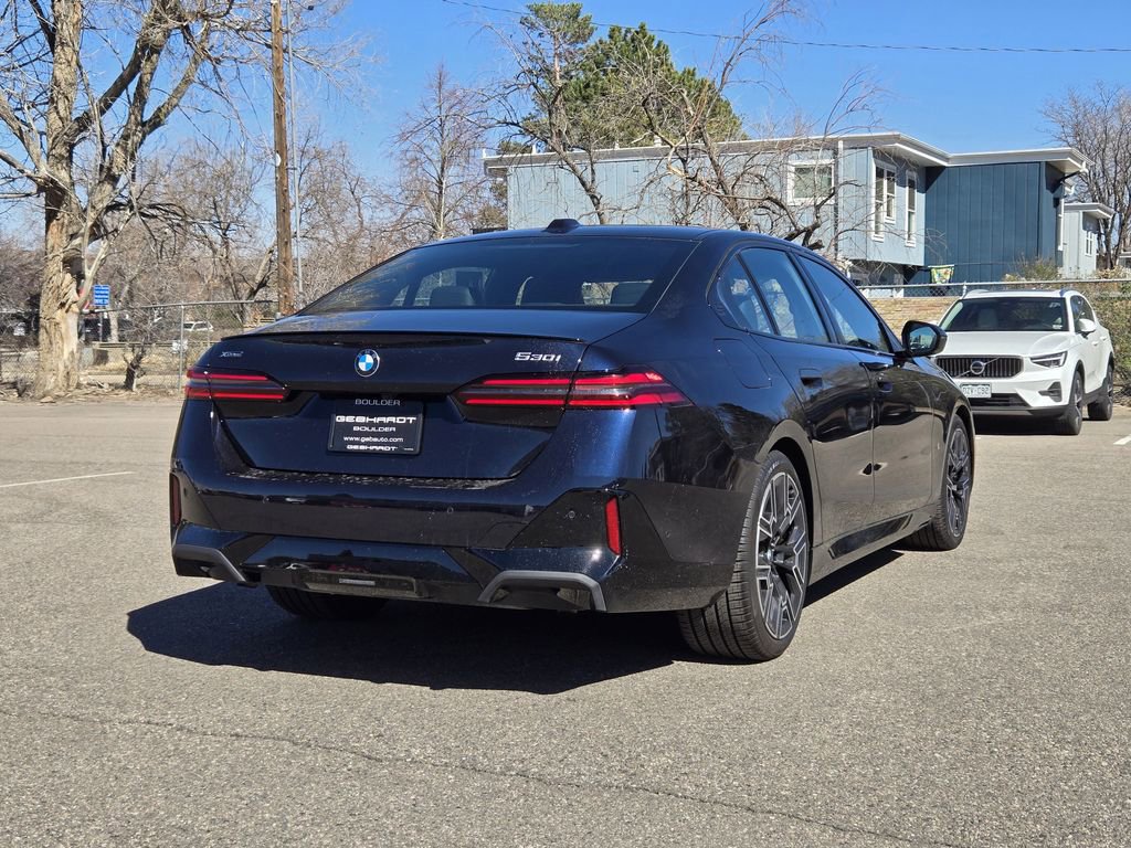 Certified 2025 BMW 530i xDrive w/ M Sport Package image 6