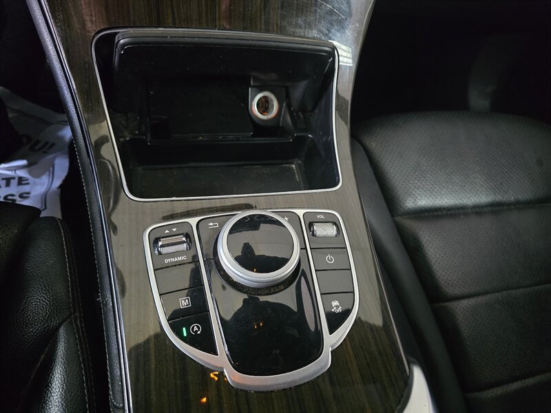 Used 2018 Mercedes-Benz GLC 300 image 22